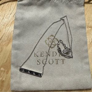 Kendra Scott silver bar necklace. Smoke gray stones.